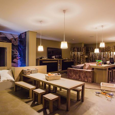El Lodge, Ski & Spa Сьєрра-Невада Ресторан фото